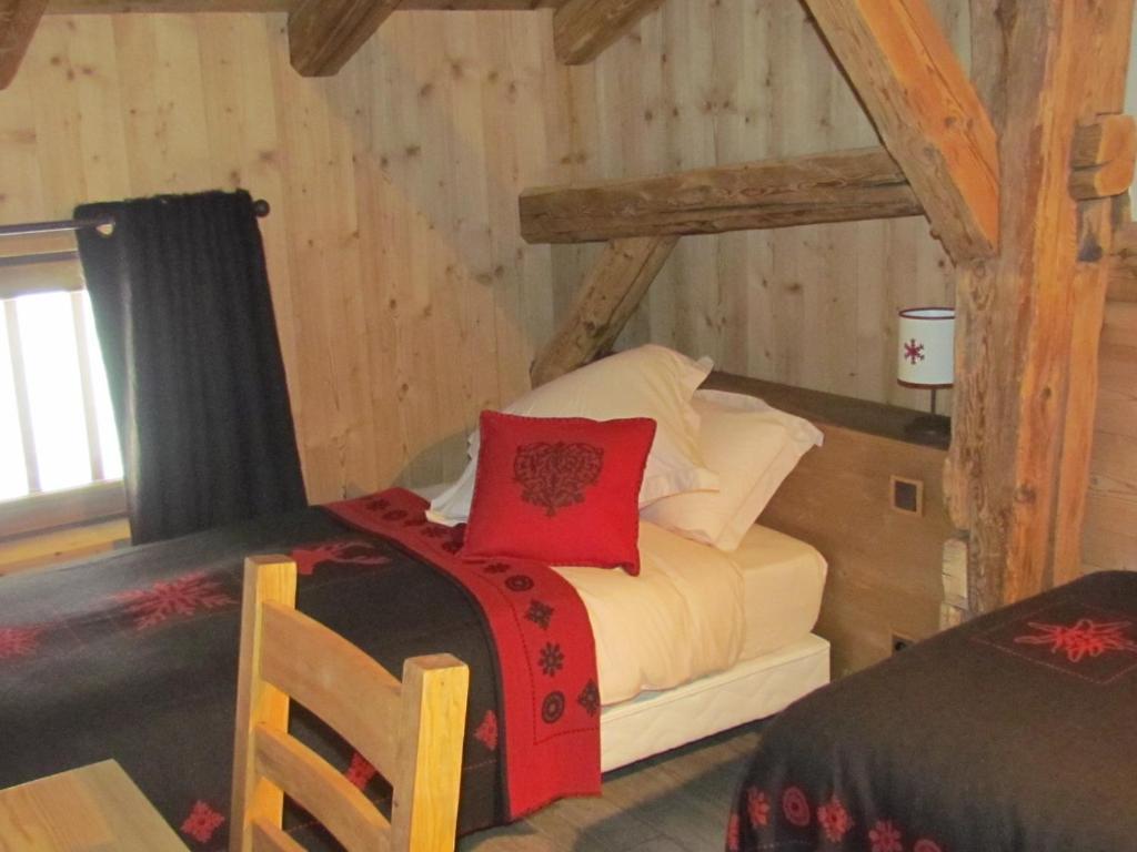 Bed and Breakfast Chez La Fine Ле-Же Номер фото